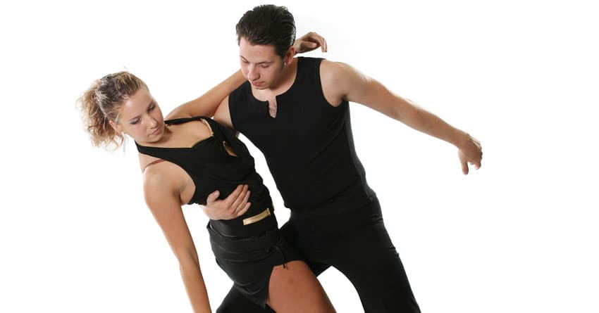 ARJANTİN TANGO İÇİN UYGUN KIYAFETLER NELERDİR?