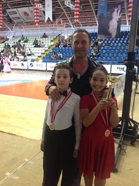 Emir Kaya Dans Okulu - Tango Kursu