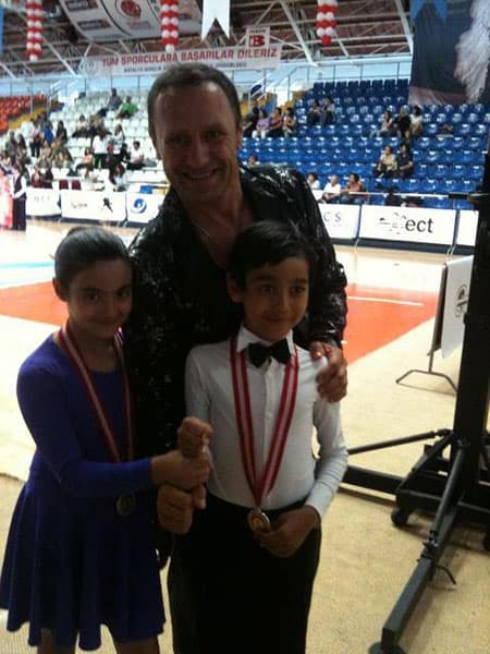 Emir Kaya Dans Okulu - Tango Kursu