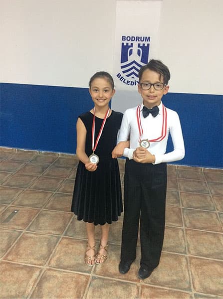 Emir Kaya Dans Okulu - Tango Kursu - 13. Fotoğraf