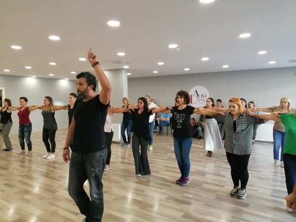 Adım Sanat ve Dans Okulu - 3. Fotoğraf Adım Sanat ve Dans Okulu - 3. Fotoğraf