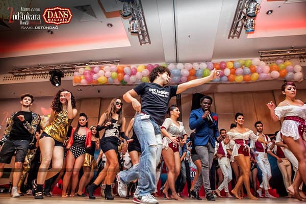 Crypto Dans Stüdyosu  - Tango Kursu - 1. Fotoğraf