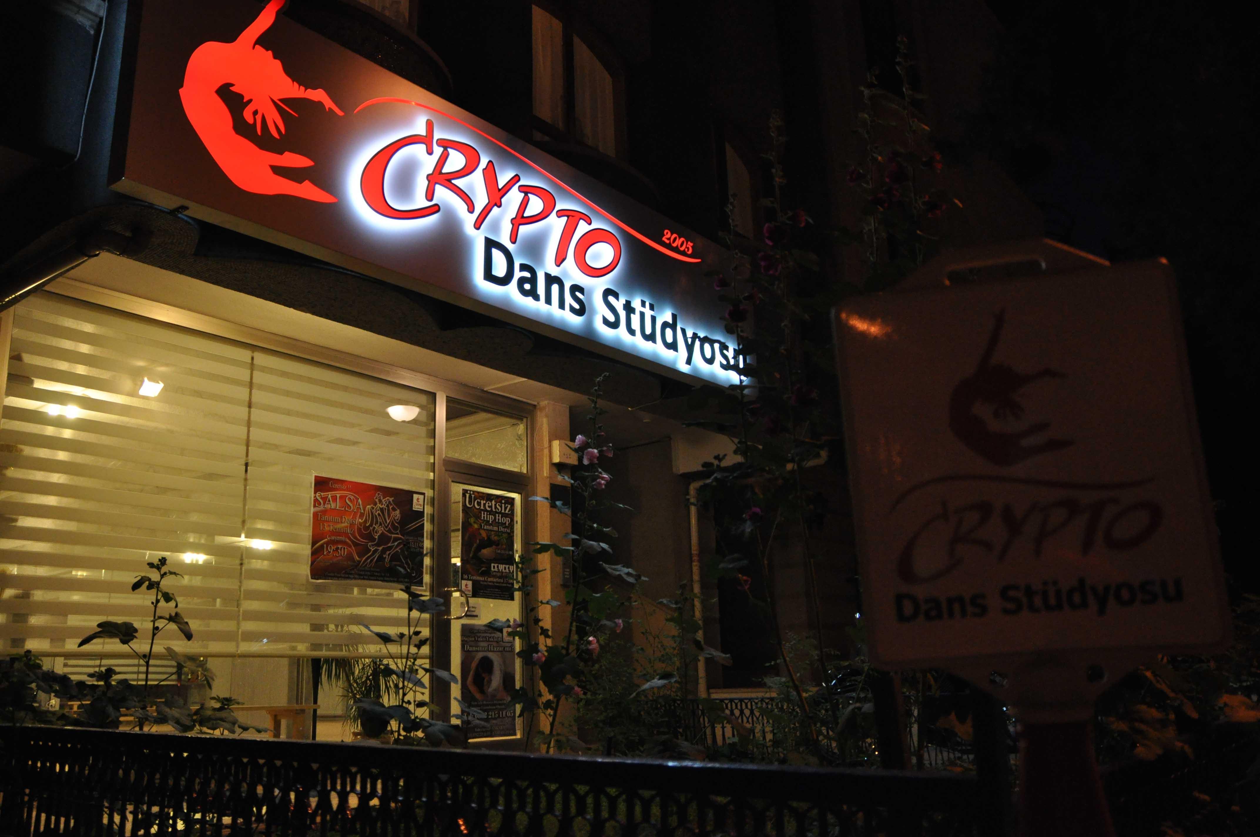 Crypto Dans Stüdyosu  - Tango Kursu