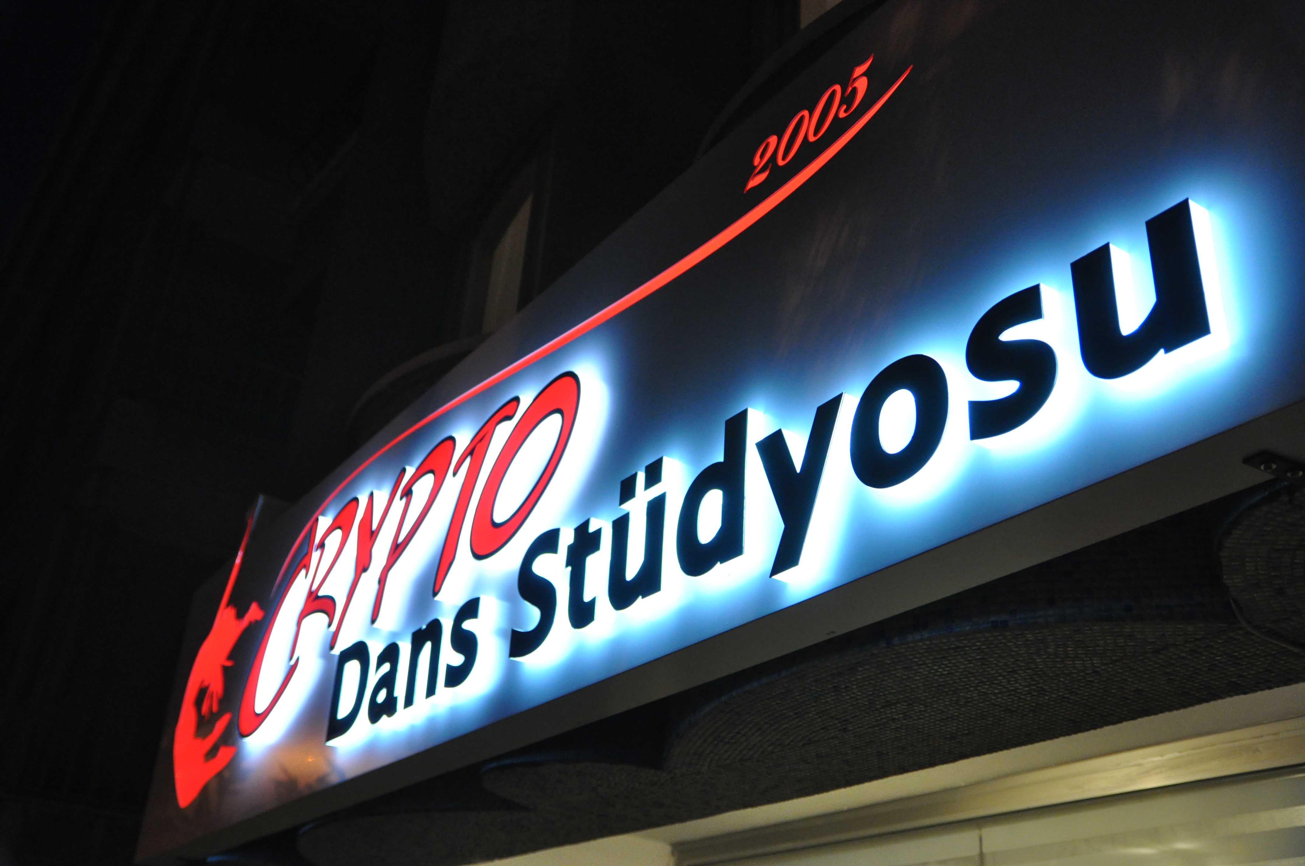 Crypto Dans Stüdyosu  - Tango Kursu