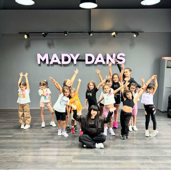 Mady Dans ve Bale - 19. Fotoğraf